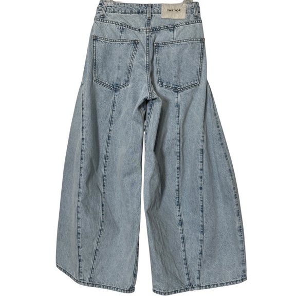 Women's Flare Denim Jeans - Picture 2 of 9